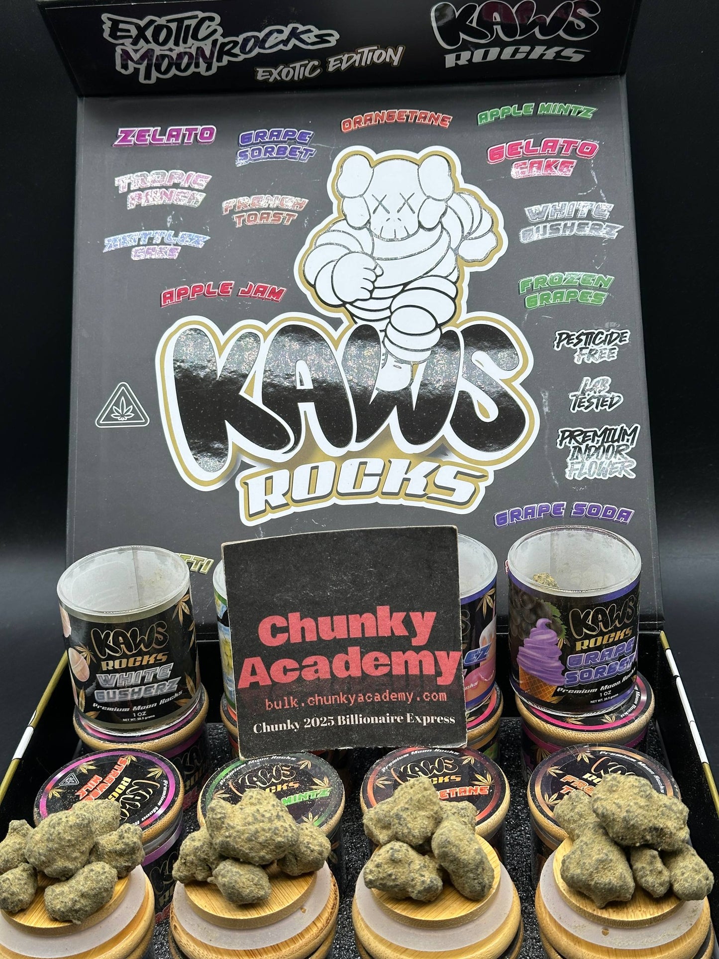 #KM15 - Kaws Moonrocks