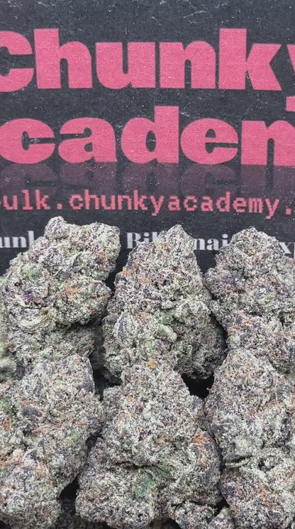 #AA466 - Cranberry Fade (Indica)